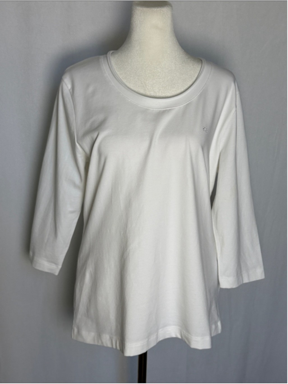 NEW Escada Sport Swarovski Crystal Logo White Scoop Neck Top Size L 3/4 Sleeves